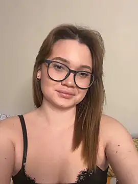 Snapshot of KittyMarry chatting on 03-11-26, 05:08 KittyMarry online show from 03-11-26, 05:08