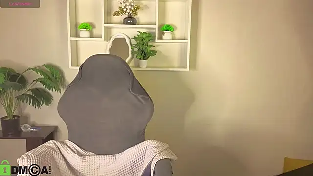 R0cket bunny online show from 05-14-26, 12:50