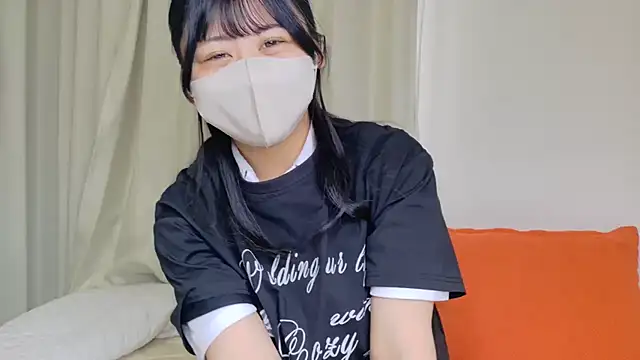 Snapshot of 0p-saki-p0 chatting on 07-05-26, 01:12 0p-saki-p0 online show from 07-05-26, 01:12