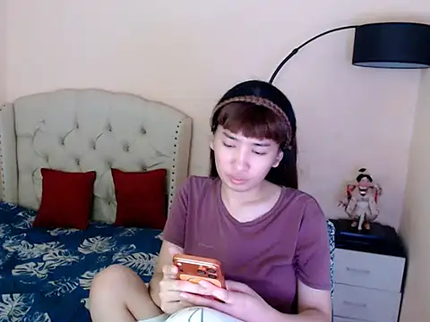Snapshot of ShantalFoxxy_ chatting on 06-08-26, 01:28 ShantalFoxxy online show from 06-08-26, 01:28