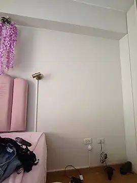 airamoon online show from 09-15-25, 05:24