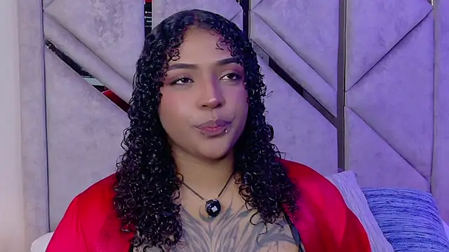 Cristal-Jonnes online show from 05-15-26, 04:19