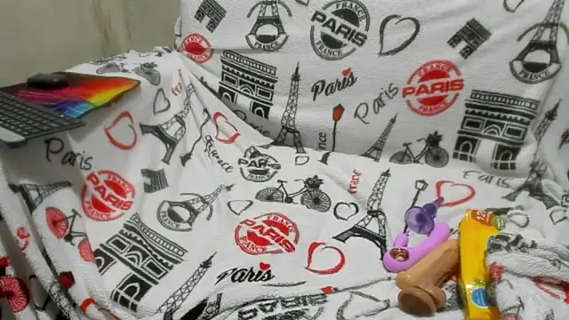 ivy moon05 online show from 04-01-26, 01:41