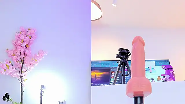 Snapshot of maily_zanss chatting on 01-09-26, 07:37 maily zanss online show from 01-09-26, 07:37