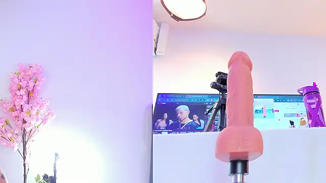 Snapshot of maily_zanss chatting on 01-15-26, 07:39 maily zanss online show from 01-15-26, 07:39