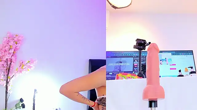 Snapshot of maily_zanss chatting on 01-17-26, 07:50 maily zanss online show from 01-17-26, 07:50