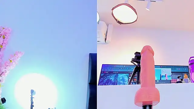 Snapshot of maily_zanss chatting on 02-19-26, 08:05 maily zanss online show from 02-19-26, 08:05