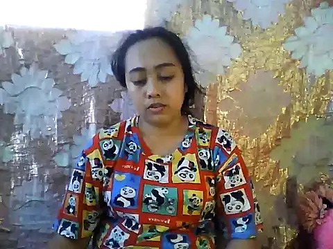 Snapshot of Pinay_Chubby20 chatting on 03-02-26, 06:36 Pinay Chubby20 online show from 03-02-26, 06:36