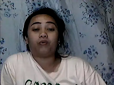 Snapshot of Pinay_Chubby20 chatting on 04-03-26, 09:35 Pinay Chubby20 online show from 04-03-26, 09:35