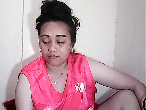 Snapshot of Pinay_Chubby20 chatting on 04-07-26, 08:04 Pinay Chubby20 online show from 04-07-26, 08:04