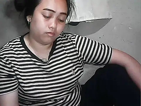 Snapshot of Pinay_Chubby20 chatting on 04-07-26, 10:42 Pinay Chubby20 online show from 04-07-26, 10:42