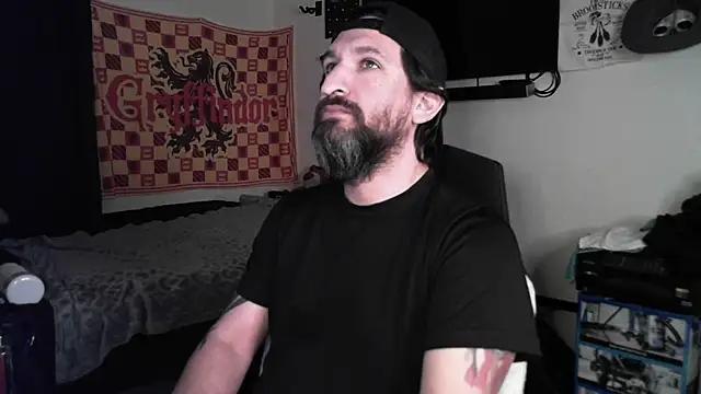 Snapshot of DevilPup75_ chatting on 02-14-26, 04:09 DevilPup75 online show from 02-14-26, 04:09