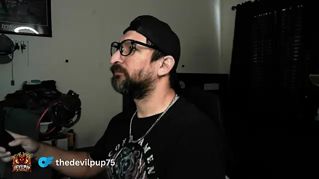 DevilPup75  online show from 08-04-26, 01:14