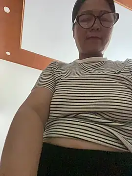 Snapshot of Mussia91 chatting on 03-04-26, 01:55 Mussia91 online show from 03-04-26, 01:55