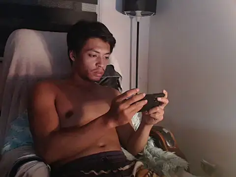 Asian gregor online show from 02-07-26, 05:38
