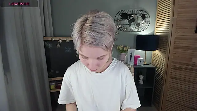 Madelaineses online show from 01-14-26, 10:54