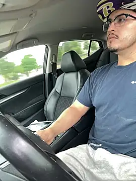 Dwizzlerperizzlee online show from 04-14-26, 02:56