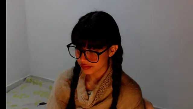 meganmiauu online show from 06-08-26, 10:48