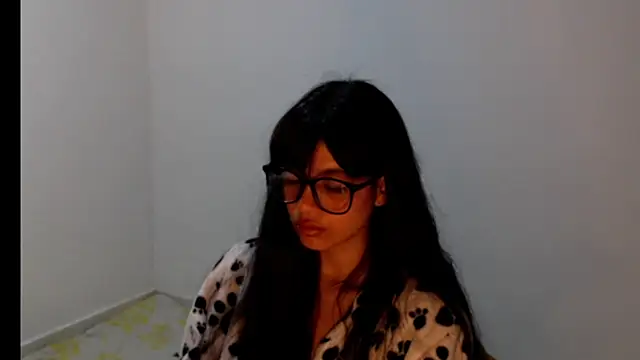 meganmiauu online show from 06-19-26, 11:58