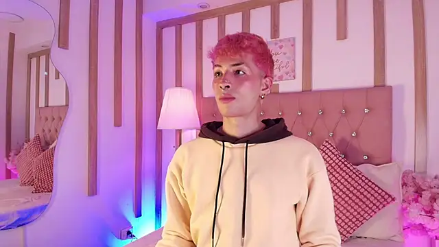 OzorioDany online show from 04-08-26, 04:01