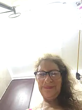 MaryeLunna online show from 02-21-26, 12:11