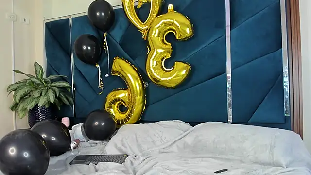 EmilyDuran  online show from 03-16-26, 08:29