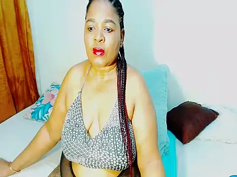 Snapshot of Love-Racheal75 chatting on 07-14-26, 04:23 Love-Racheal75 online show from 07-14-26, 04:23