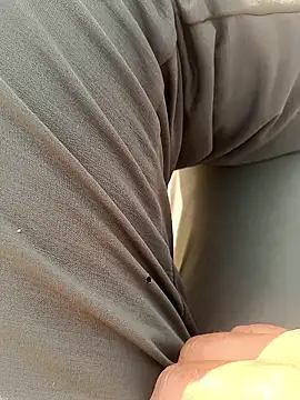 Snapshot of hard_boy9455 chatting on 01-12-26, 04:50 hard boy9455 online show from 01-12-26, 04:50