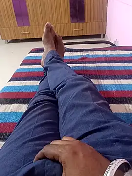 Snapshot of hard_boy9455 chatting on 02-10-26, 12:53 hard boy9455 online show from 02-10-26, 12:53