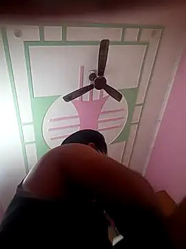 Snapshot of hard_boy9455 chatting on 03-15-26, 02:39 hard boy9455 online show from 03-15-26, 02:39