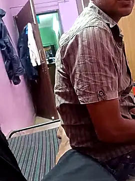 Snapshot of hard_boy9455 chatting on 03-28-26, 01:22 hard boy9455 online show from 03-28-26, 01:22