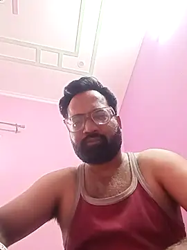 Snapshot of hard_boy9455 chatting on 04-03-26, 01:47 hard boy9455 online show from 04-03-26, 01:47