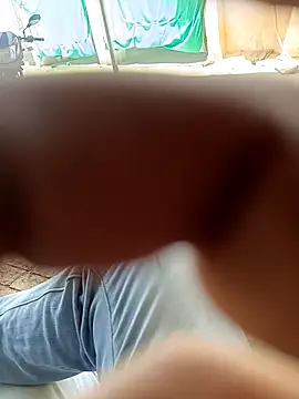 Snapshot of hard_boy9455 chatting on 04-14-26, 07:14 hard boy9455 online show from 04-14-26, 07:14