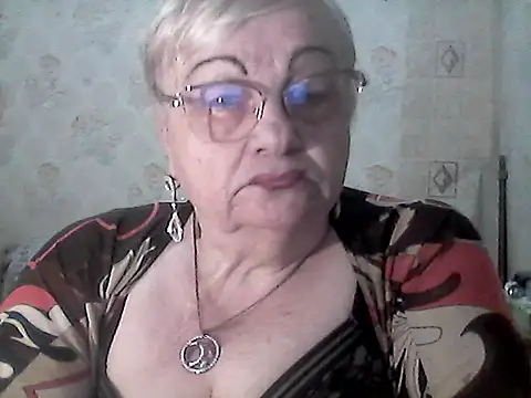 NatalieNorth online show from 05-17-26, 01:03