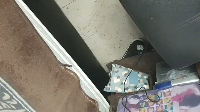 luisahot 9727 online show from 04-09-26, 06:52