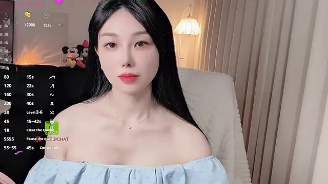 Xiatian520  online show from 04-01-26, 03:51