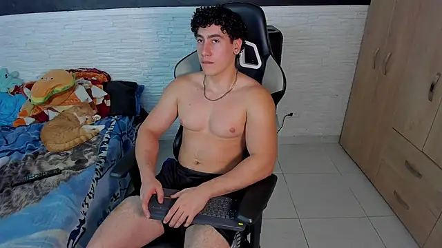 Snapshot of jep_play99 chatting on 02-20-26, 07:10 jep play99 online show from 02-20-26, 07:10