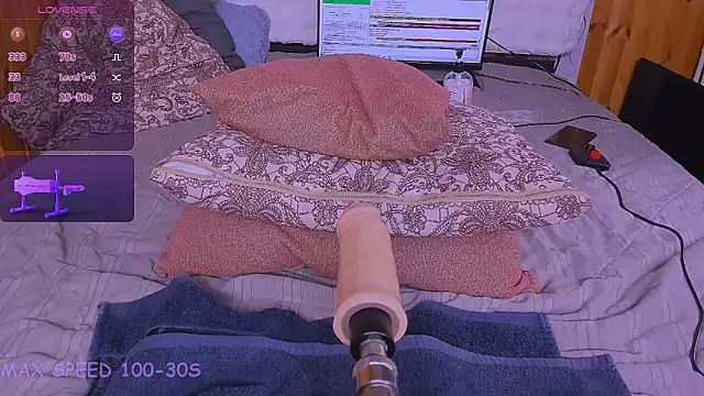 M I L F A online show from 05-19-26, 08:09