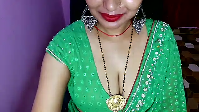 QUEEN SAKHI- online show from 05-28-26, 07:22