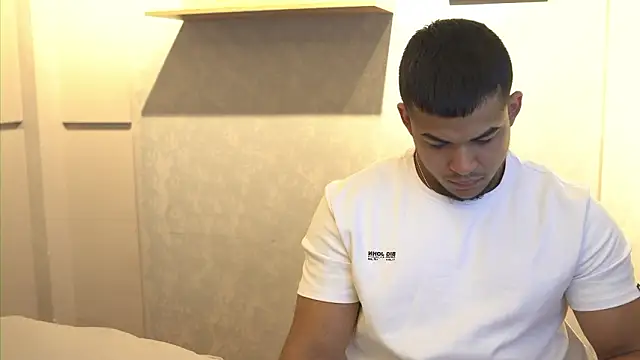 Thiago Valente online show from 02-04-26, 12:44