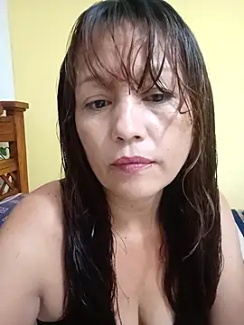 Snapshot of marinita13 chatting on 02-18-26, 12:50 marinita13 online show from 02-18-26, 12:50