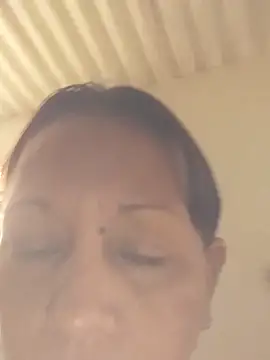 Snapshot of marinita13 chatting on 02-23-26, 05:32 marinita13 online show from 02-23-26, 05:32