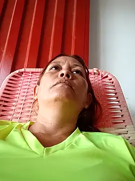 Snapshot of marinita13 chatting on 03-25-26, 07:31 marinita13 online show from 03-25-26, 07:31