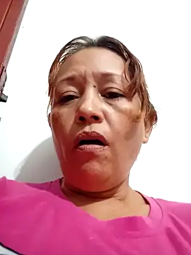 Snapshot of marinita13 chatting on 03-27-26, 03:01 marinita13 online show from 03-27-26, 03:01