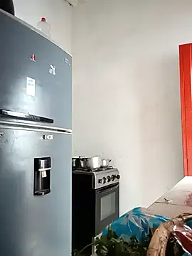 Snapshot of marinita13 chatting on 03-29-26, 05:02 marinita13 online show from 03-29-26, 05:02