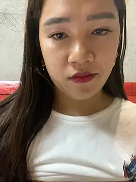 Snapshot of slut_clio chatting on 02-16-26, 12:45 slut clio online show from 02-16-26, 12:45