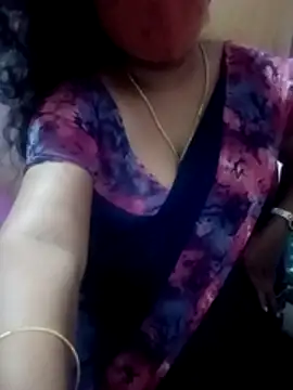 Jessi 25 online show from 01-07-26, 07:38