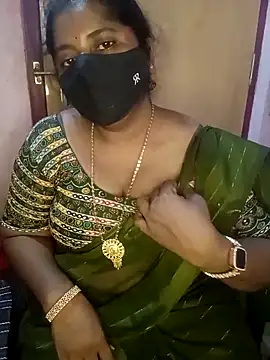 Jessi 25 online show from 04-16-26, 08:48