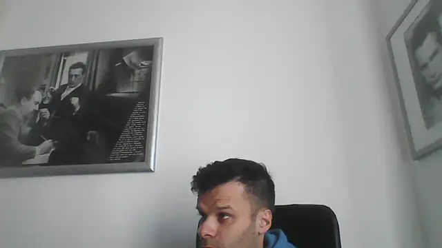 Snapshot of FROCETTO93 chatting on 02-23-26, 01:30 FROCETTO93 online show from 02-23-26, 01:30