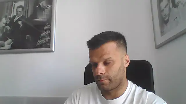 Snapshot of FROCETTO93 chatting on 07-15-26, 10:53 FROCETTO93 online show from 07-15-26, 10:53